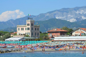 Hotel Italia Marina Di Massa